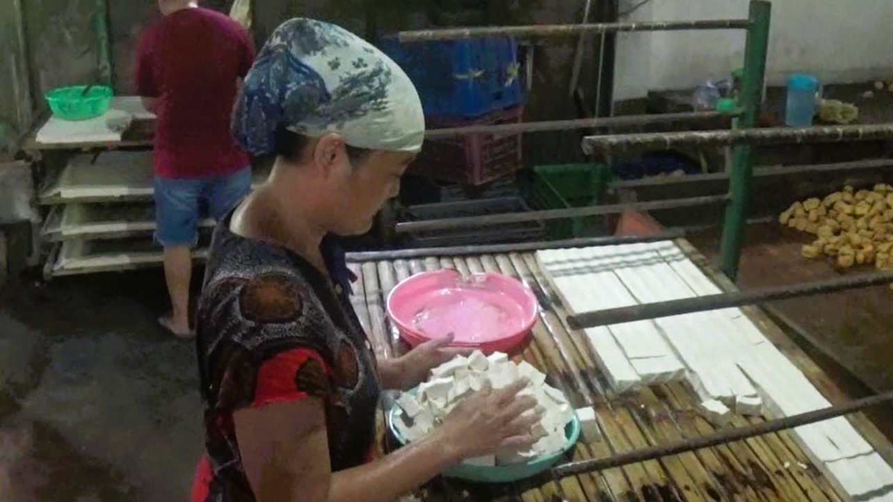 Suka Duka Pengrajin Tahu (UMKM) Ditengah Kenaikan Harga Minyak Goreng